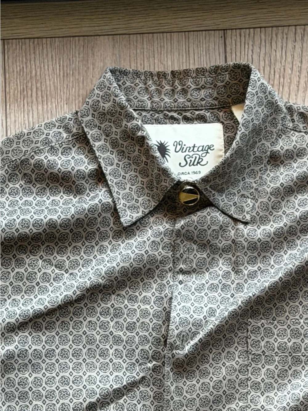 button cover with clip Cap - Gold Color